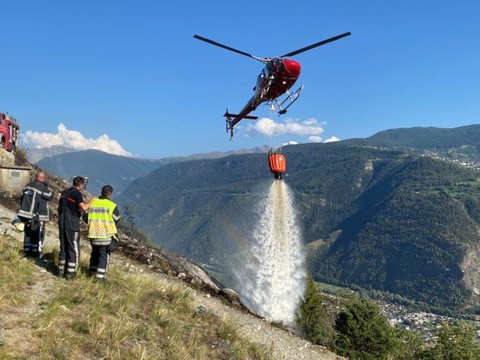 Feu de broussailles en Valais - L'interdiction demeure