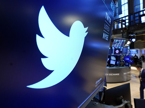 Twitter: vote des actionnaires en septembre sur le rachat par Musk