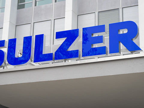 Sulzer boucle le semestre dans le rouge, plombé par la Russie