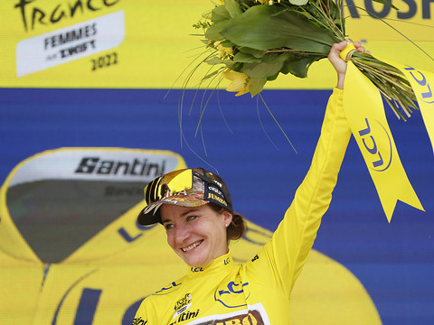 Marianne Vos s'impose et consolide son maillot jaune