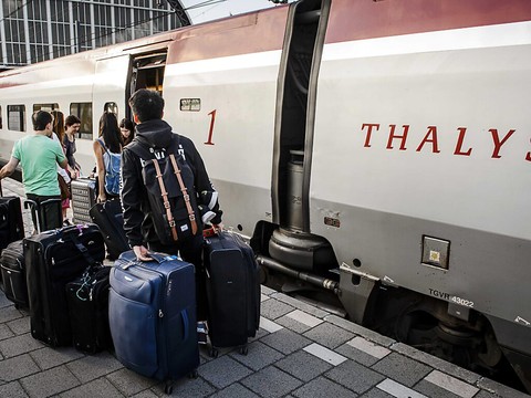 Près de 800 personnes ont passé la nuit dans le Thalys à Bruxelles