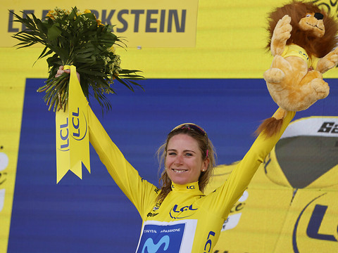 Annemiek van Vleuten, nouvelle maillot jaune, assomme la course