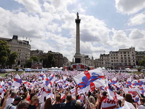 Londres euphorique au lendemain du sacre des Lionnes