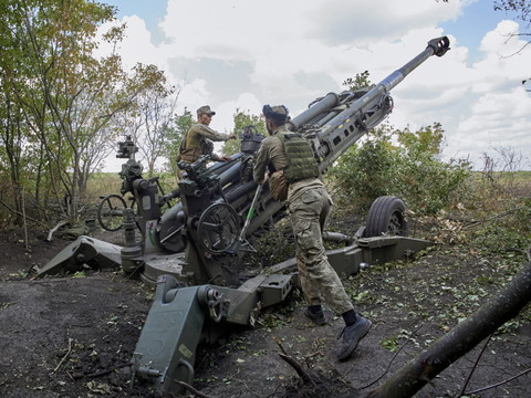 L'armée ukrainienne a mis en danger les civils, selon Amnesty