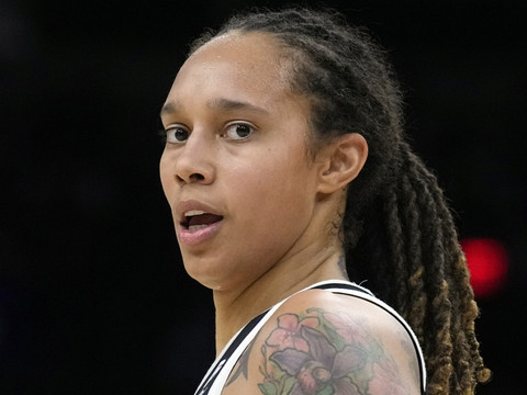 Brittney Griner: neuf ans de prison en Russie