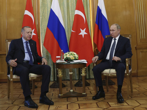 Ukraine: le dossier syrien complique les efforts de médiation turcs