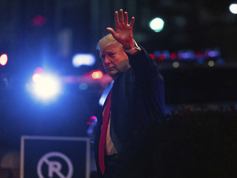Tempête politique aux Etats-Unis après la perquisition chez Trump