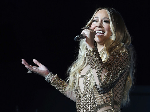 Metallica et Mariah Carey chantent pour l'aide contre la pauvreté