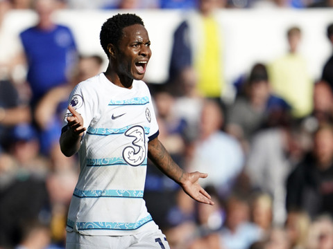 Chelsea: Sterling ne veut pas gâcher ses meilleures années