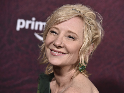 Gravement blessée, l'actrice Anne Heche déclarée morte