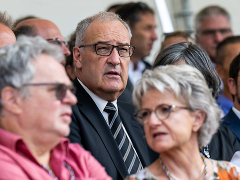 Guy Parmelin veut maintenir la prime du cheval Franches-Montagnes
