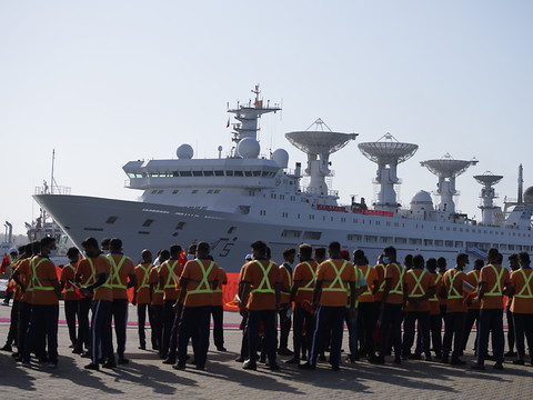 Arrivée d'un navire chinois malgré les inquiétudes de l'Inde
