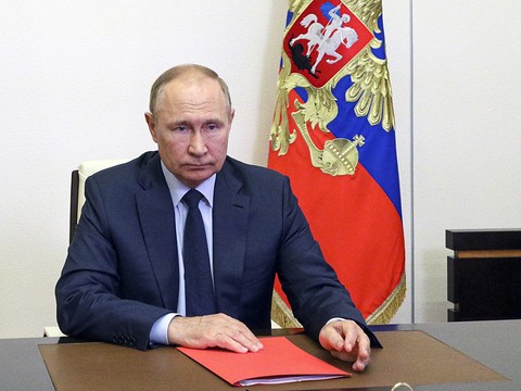 Poutine accuse Washington de faire traîner le conflit en Ukraine