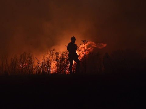 Le Portugal et l'Espagne peinent à venir à bout de plusieurs feux