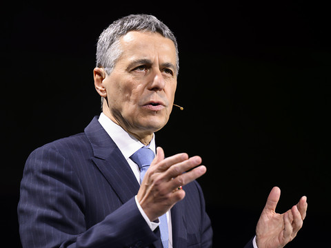 M. Cassis confiant dans la lutte entre démocratie et autocratie