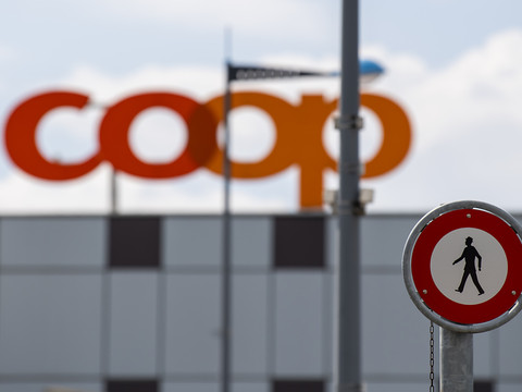 Coop concentre sa direction