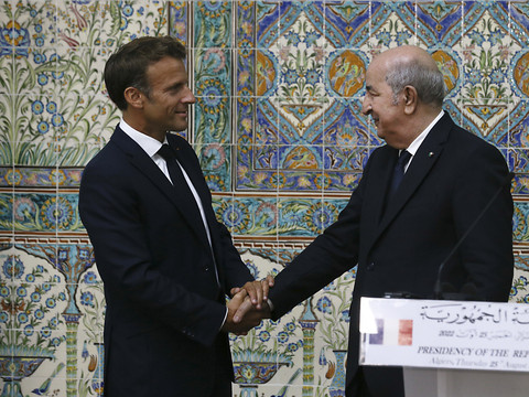 Macron prône un 