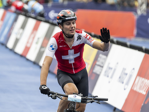 Short Race: Colombo en argent et Litscher en bronze
