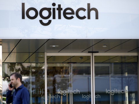 Logitech se retire complètement du marché russe