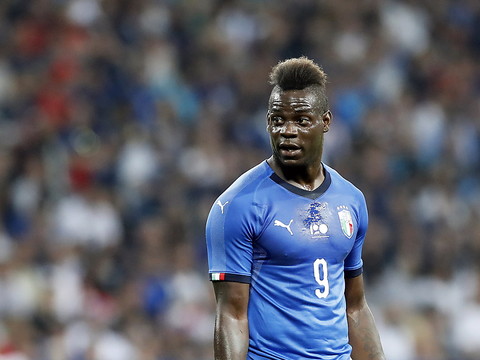 Mario Balotelli rejoint pour deux ans le FC Sion