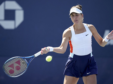 Bencic poursuit son parcours