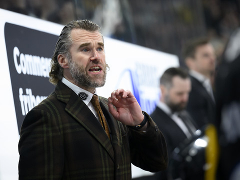 Fribourg s'impose, Zurich s'amuse en Hongrie