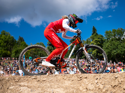 La Coupe du monde de descente pour Camille Blanche