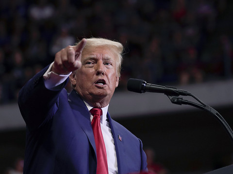 Trump réplique à Biden: 