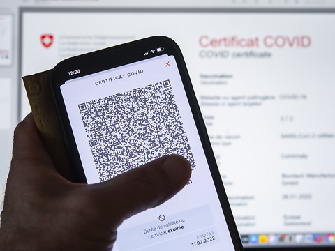 Certificat Covid: une mise à jour utile pour voyager à l'étranger