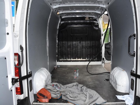 La police découvre 23 réfugiés dans une camionnette à Hergiswil/NW