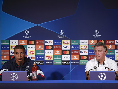 Le PSG sous le feu des critiques après les propos de son entraîneur
