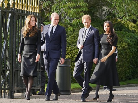 La trêve entre William et Harry à la une de la presse britannique