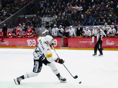 Fribourg à l'usure, premier revers de Davos