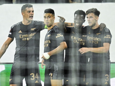 Plusieurs matches reportés, dont Arsenal-PSV