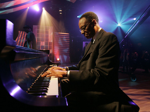 Mort du pianiste de jazz Ramsey Lewis à 87 ans