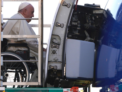 Le pape est arrivé au Kazakhstan pour une visite de trois jours
