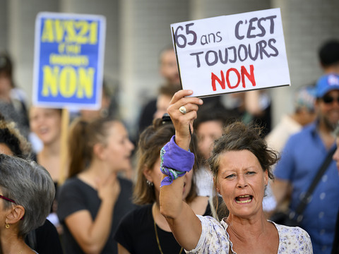 La réforme de l'AVS serait acceptée, selon deux sondages