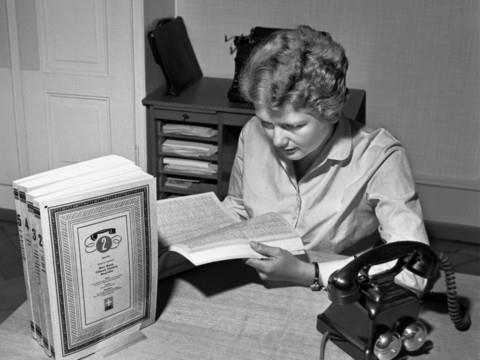 Fin de l'annuaire imprimé après 142 ans