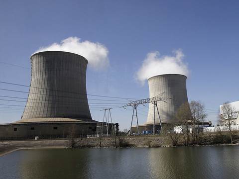 EDF rabote encore ses objectifs à cause de sa baisse de production