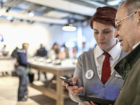 Swisscom investit plusieurs millions dans ses boutiques
