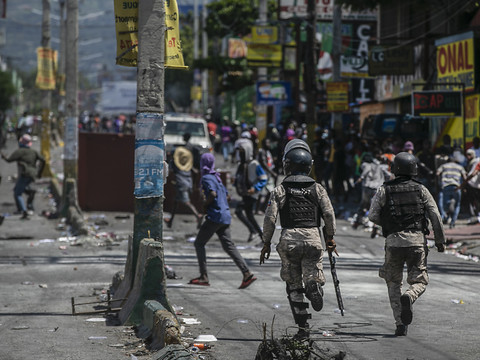 Violences et vastes pillages, dont celui d'un entrepôt de l'ONU