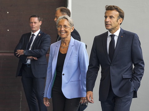 En Marche devient Renaissance, les difficultés commencent