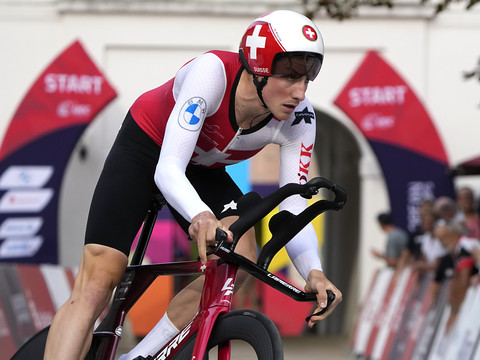 Clm: Küng se pare d'argent, à 2''95 de l'or