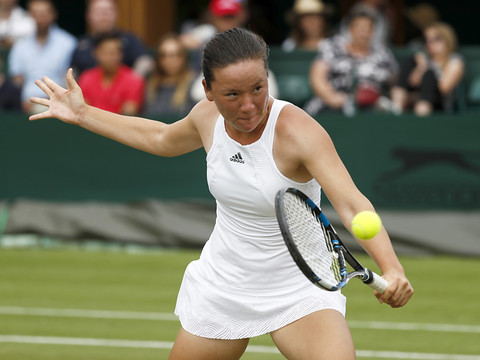 Lulu Sun passe l'écueil des qualifications à Séoul