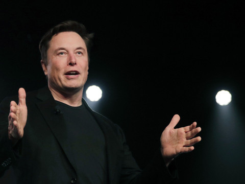 Twitter: Elon Musk convoqué pour une déposition