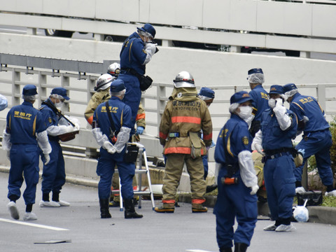 Un homme s'immole par le feu à Tokyo