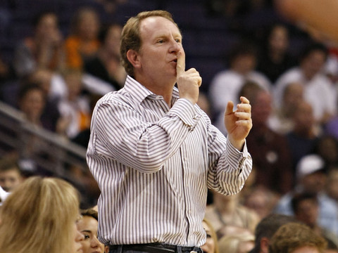 Robert Sarver annonce son intention de vendre les Phoenix Suns