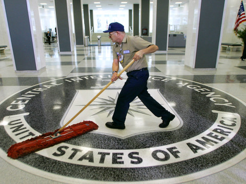 La CIA démythifie l'espionnage dans un podcast