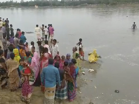Au moins 51 morts après le naufrage d'un bateau dans une rivière