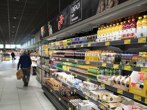 Nouveau coup de rabot sur les perspectives économiques suisses
